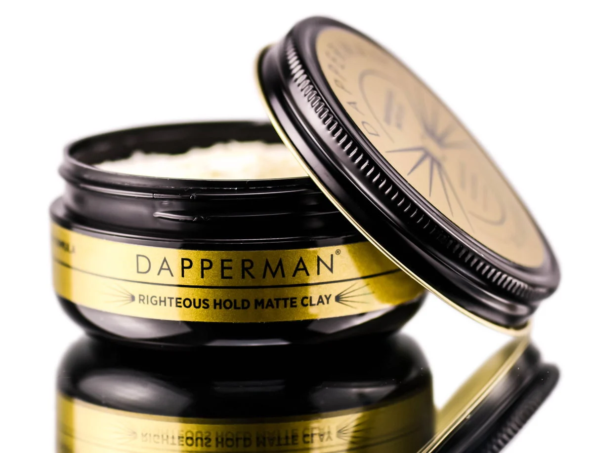 Naturally Derived Righteous Hold Matte Clay - Size : 3 oz