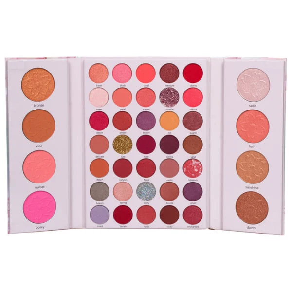 Beauty Treats Sweet Sakura Eye And Face Booklet