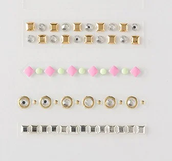 Dashing Diva Stick On Jewels Chain Reaction