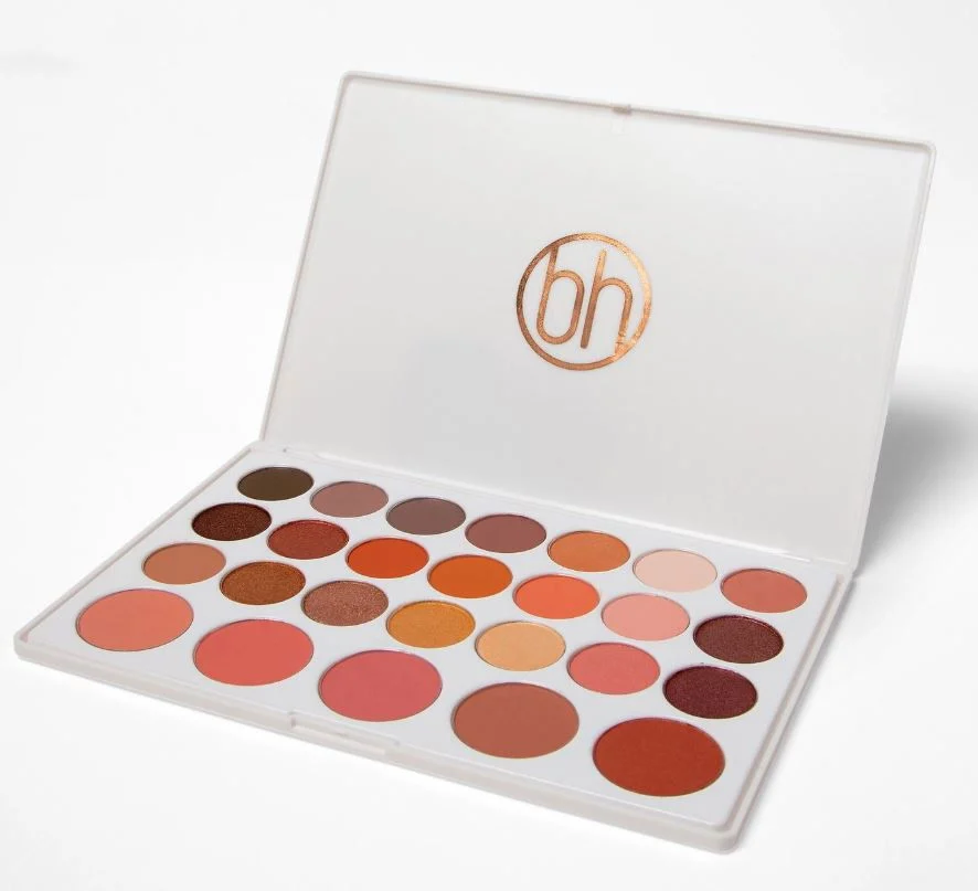 Nouveau Neutrals 26 Color Shadow & Blush Palette - 26 Color Shadow & Blush Palette